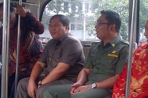 Ridwan Kamil: Bus Damri Gratis, Pelajar Bisa Berhemat 