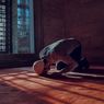Bacaan Niat Sholat Qobliyah Subuh Lengkap dengan Arti dan Keutamaannya