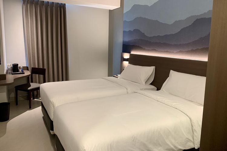 Kamar Standard di Hotel Neo Kota Baru Parahyangan, Bandung Barat. Jaringan hotel Archipelago bersama CV Bangun Lestari Parahyangan resmi membuka Hotel Neo Kota Baru Parahyangan di Jalan Panyawangan, Kabupaten Bandung Barat, Jawa Barat, Rabu (18/12/2025).