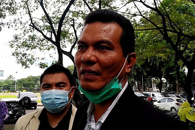 Koordinator Litigasi Lembaga Advokasi Umat Islam Majelis Ulama Indonesia (Ladui MUI) Sumatera Utara, Faisal menyebut penangkapan dan penahanan Hairi Amri yang disebut sebagai Ketua KAMI Medan,  dianggap tidak sesuai hukum. Karena itu, kuasa hukum Hairi Amri akan mengajukan praperadilan dan menuntut agar kliennya dilepaskan secara hukum.