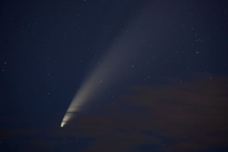 Komet Neowise melintasi Ottawa, Kanada pada 14 Juli 2020
