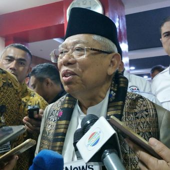 Calon wakil presiden nomor urut 01 Maruf Amin di Jalan Agus Salim, Rabu (6/2/2019). 