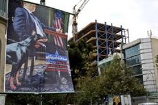 Iran Turunkan Poster-poster Anti AS di Teheran