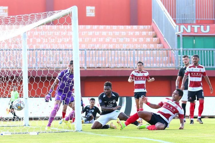 Pertandingan pekan ke-30 Liga 1 2022-2023 Madura United vs PSS Sleman di Stadion Gelora Madura Ratu Pamelinga, Pamekasan, Jawa Timur, Sabtu (11/3/2023) sore WIB.