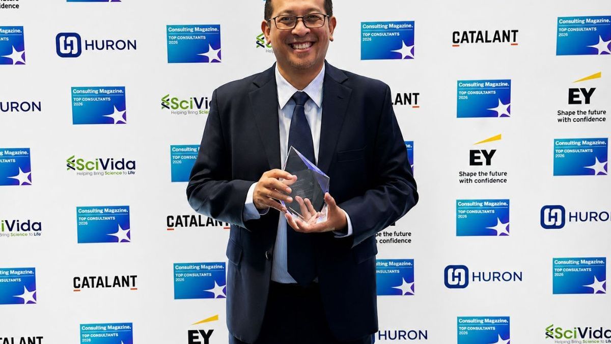 Managing Partner Veda Praxis Raih Penghargaan Top Consultants 2026 untuk Asia-Pacific Advisory Excellence