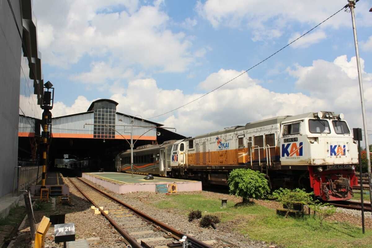 KA Kamandaka diberangkatkan dari Stasiun Purwokerto, Jawa Tengah.