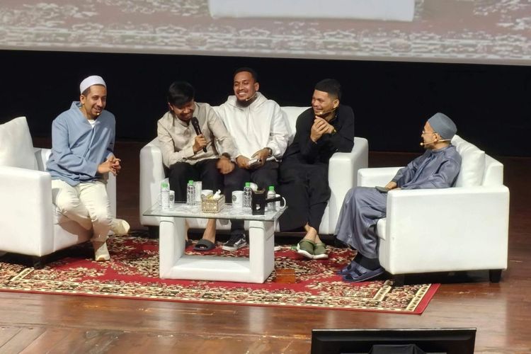 Rayakan Ulang Tahun Keempat, Cerita Malam Hadirkan Kolaborasi Hangat Ulama dan Komika