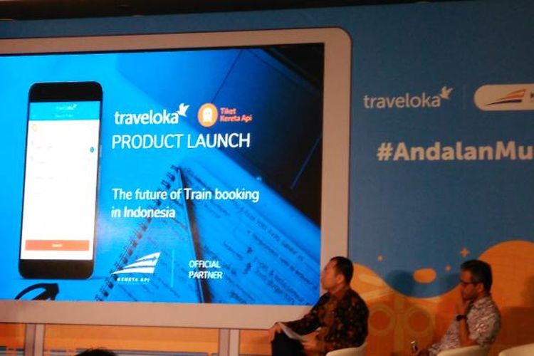 Konfrensi pers kerja sama Traveloka dan PT Kereta Api Indonesia dalam penjualan tiket online melalui aplikasi dan website Traveloka di Hotal Fairmont, Senayan, Jakarta, Rabu (8/3/2017).