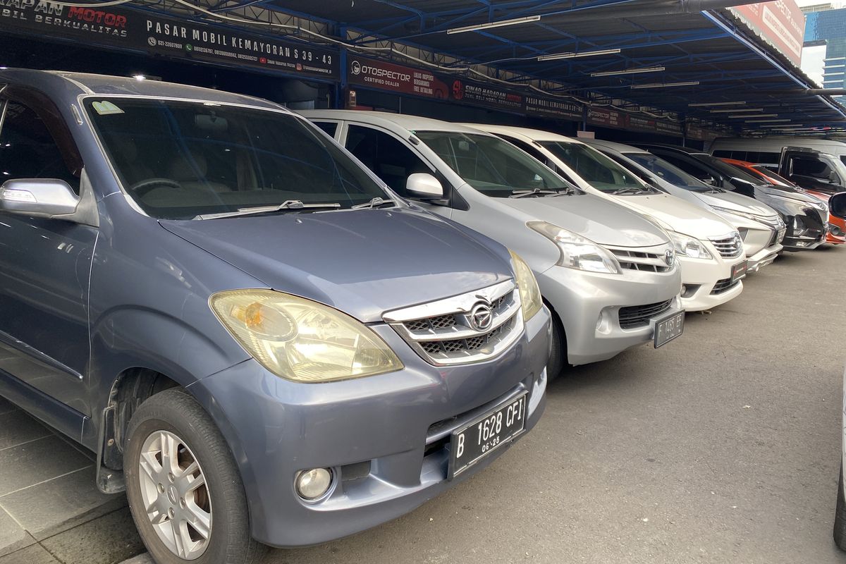 mobil bekas di segmen MPV