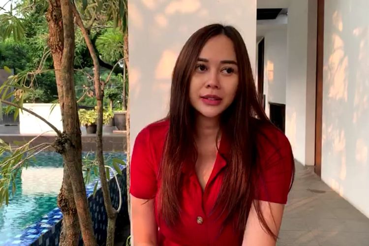 Usai Gugat Cerai Eryck Aura Kasih Tidak Mudah Menjadi Single Parent