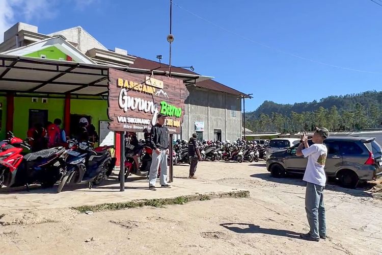 Rute ke Basecamp Bismo via Sikunang, Pendakian Ramah Pemula di Dieng