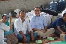 Tantowi Yahya Temui Korban Penggusuran di Pasar Ikan