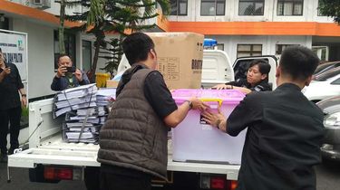 Kejari Geledah Kantor Kesbangpol Sumedang, Selidiki Dugaan Penyalahgunaan Anggaran 2024-2025