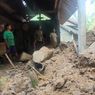 Rumah Lansia Pembuat Gula Kelapa Diterjang Longsor Tebing Batu di Tengah Hujan Deras