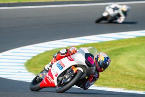 Hasil Kualifikasi Moto3 Australia 2026: Veda Ega Amankan Pole Position Bersejarah!