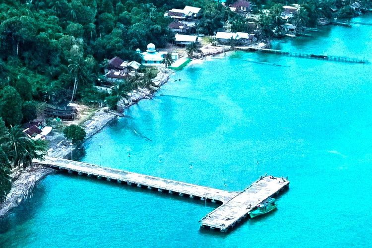 Pulau Kabung Kalimantan Barat