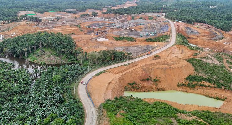Jalan Akses Bandara VVIP IKN Habiskan Beton Readymix 10.729 Meter Kubik