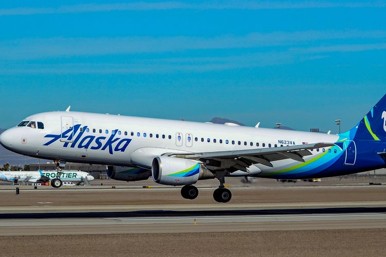 Pesawat Alaska Airlines. Oleh karena dua pilot Alaska Airlines bertengkar, penerbangan AS1080 dari Washington ke San Fransisco pada Senin (18/7/2022) tertunda dua jam.