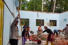 Diguyur Hujan, Atap SDN 1 Pejagatan Kebumen Ambruk