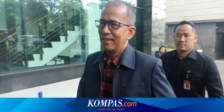 Saldi Isra Dilaporkan ke MKMK, Dituduh Punya Kepentingan Politik karena "Dissenting Opinion"