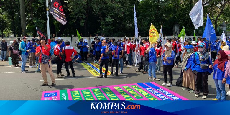 Coretan Buruh di Barikade Jalan Merdeka Selatan, “Menuju Indonesia RESET Lebih Baik