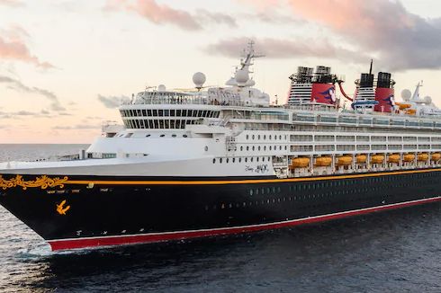 Kapal Pesiar Disney Tunda Pelayaran hingga 2021