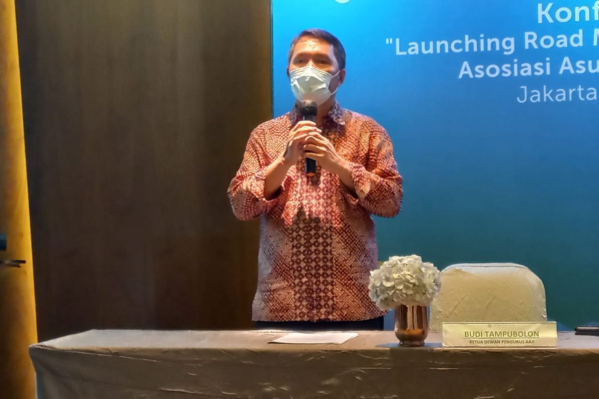 Ketua Dewan Pengurus AAJI Budi Tampubolon dalan Launching Road Map Industri Asuransi Jiwa Rabu (20/4/2022)