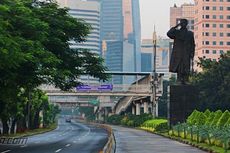 Tren Foto 'Jakarta Sepi' di Titik Kemacetan Jakarta saat Libur Lebaran