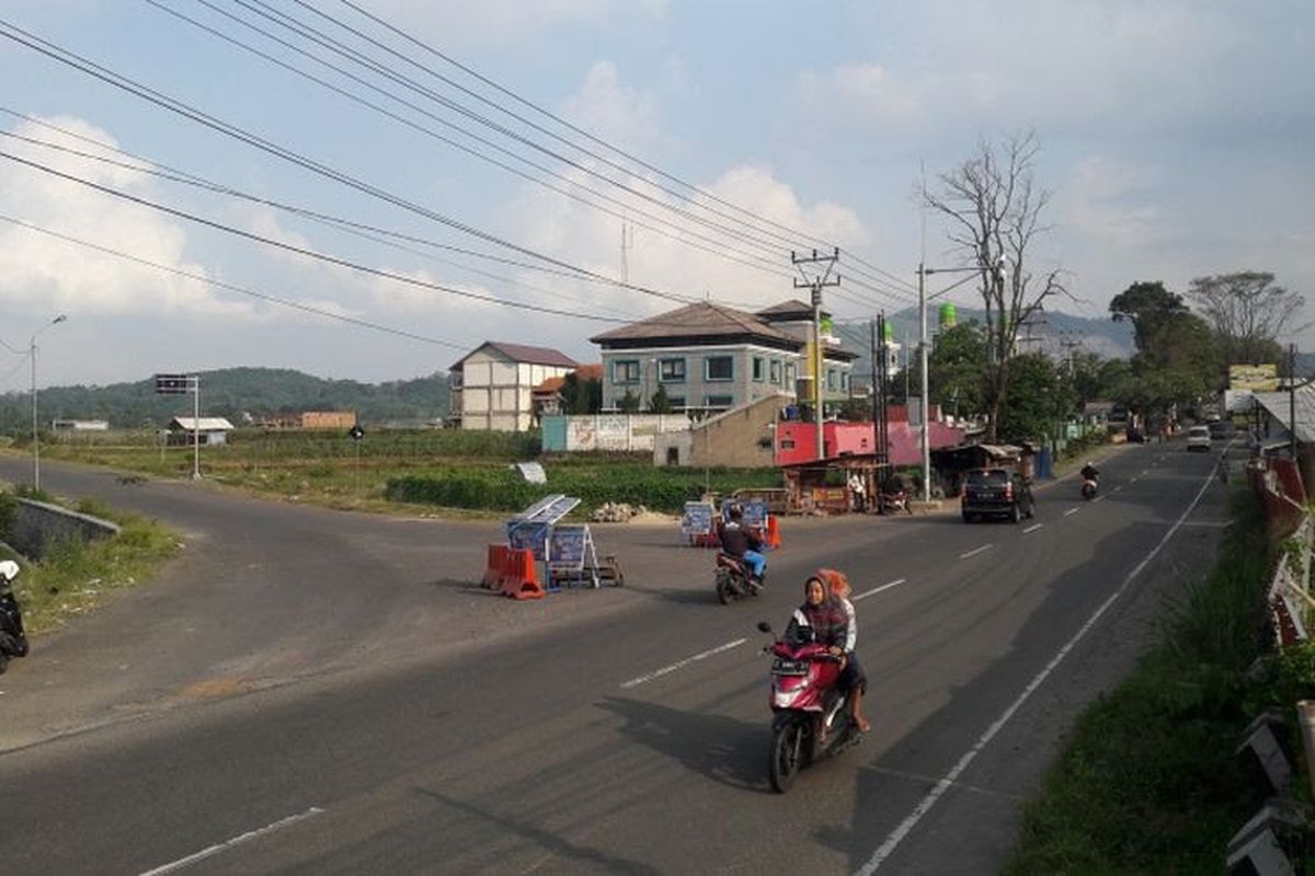 Ilustrasi pertigaan jalan by pass leles dari arah Bandung(Kompas.com/ARI MAULANA KARANG)