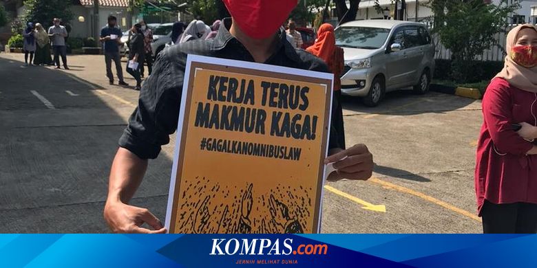 YLBHI Sebut Pemberlakuan UU Cipta Kerja Bisa Dibatalkan