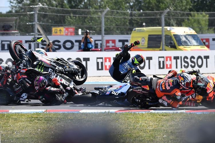 Bukan Marquez, Ini Pebalap Paling Sering Jatuh di MotoGP 2026