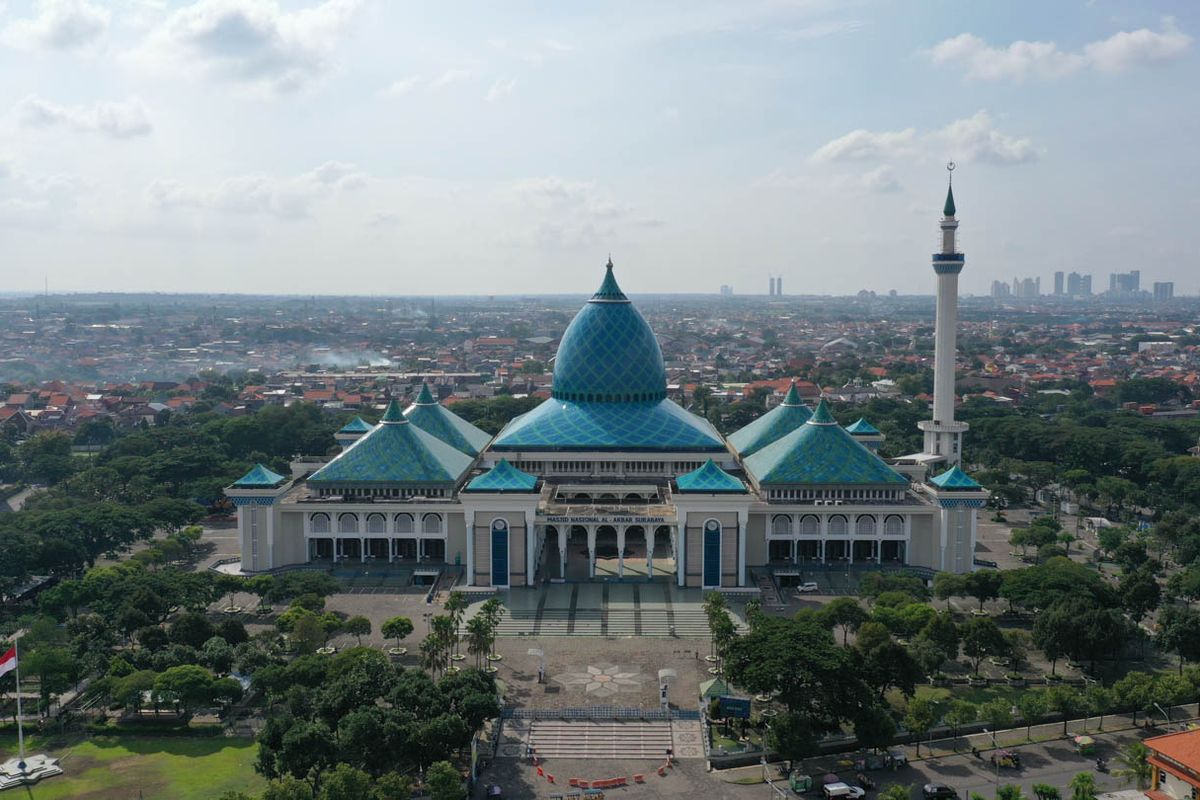 Masjid Al Akbar Surabaya