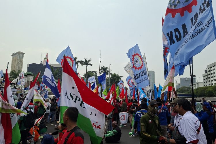 Desakan Buruh Soal PKWT dan Magang Bersambut Janji Ketok Palu 6 Oktober