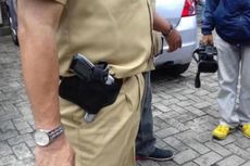 Kepala Dinas Bawa Pistol Saat Pimpin Razia Restoran di Bogor