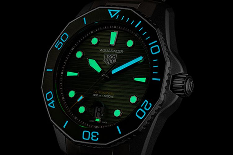 TAG Heuer Aquaracer Terbaru Bisa Menyelam Lebih Dalam