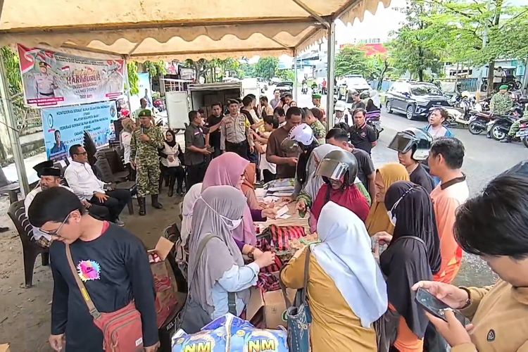 Buruh di Polewali Mandar Rayakan May Day dengan Pasar Murah
