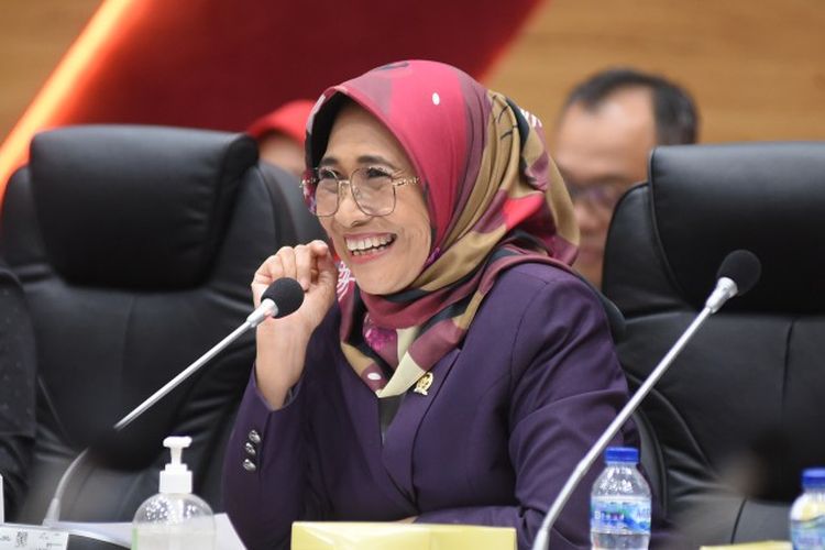 Wakil Ketua Komisi X Dewan Perwakilan Rakyat (DPR) Republik Indonesia (RI) dari Fraksi Partai Golongan Karya (Golkar) Hetifah Sjaifudian.