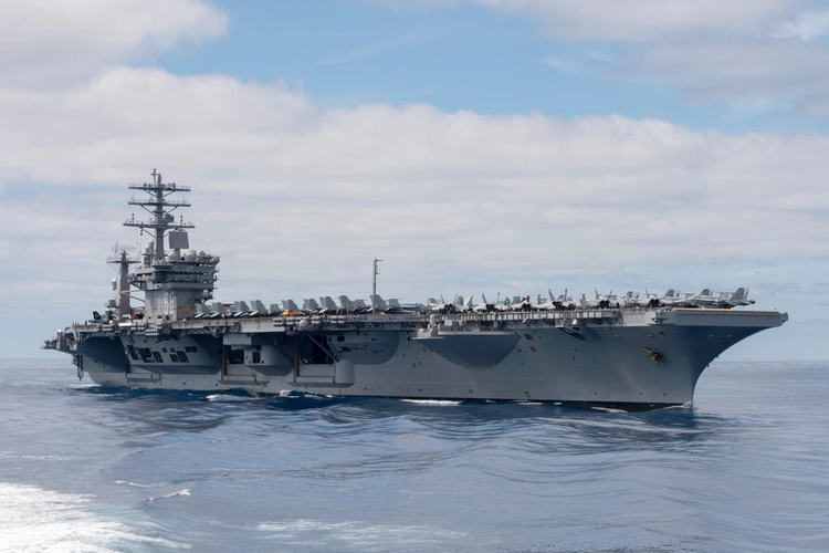 Kapal induk AS USS Nimitz.