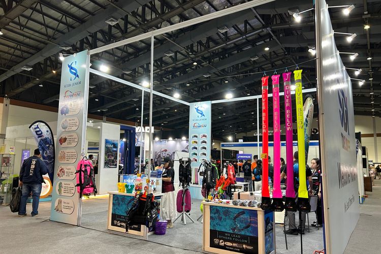 Potrait suasana pameran Deep and Extreme Indonesia (DXI) 2026 hari pertama, di Hall B Jakarta Internasional Conventions Center (JICC) Senayan, Kamis (23/4/2026). 