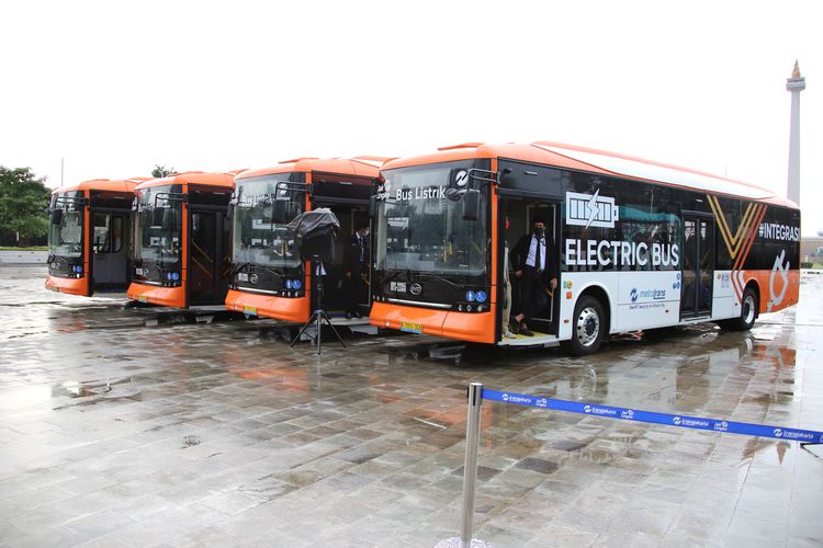 Bus listrik Transjakarta.