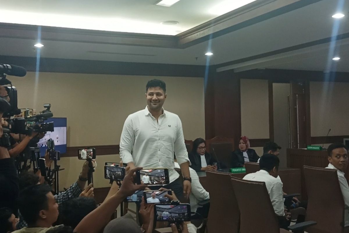 Ammar Zoni Divonis 7 Tahun Penjara dan Denda Rp1 Miliar