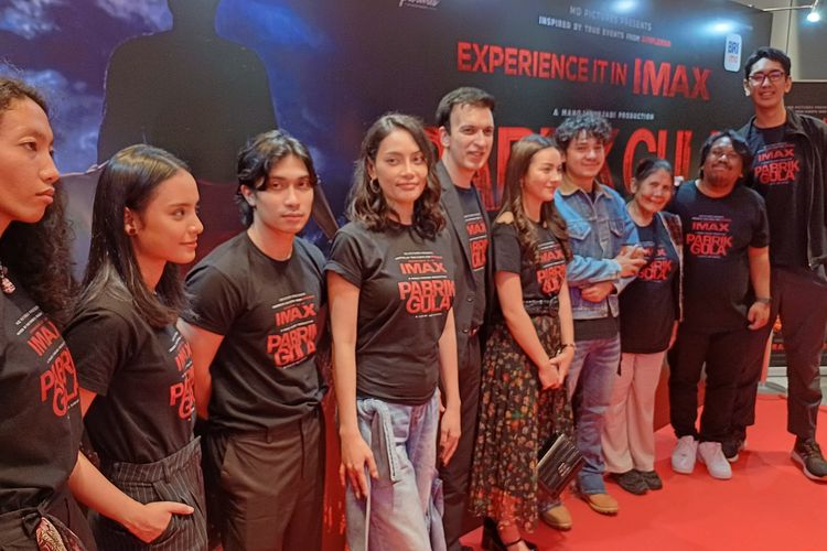 Apa Bedanya Film Pabrik Gula Jam Kuning dan Jam Merah?