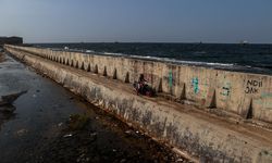 Pemerintah Tegaskan Bangun Tanggul Laut 700 Km, dari Banten sampai Jawa Timur