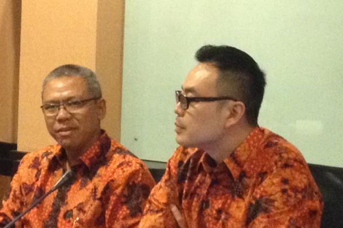 Ketua DPD REI DKI Jakarta, Amran Nukman dan Sekretaris Arvin F. Iskandar, di Sekretariat DPD REI DKI Jakarta, Rasuna Office Park, Kuningan, Jakarta Selatan, Selasa (23/9/2014).