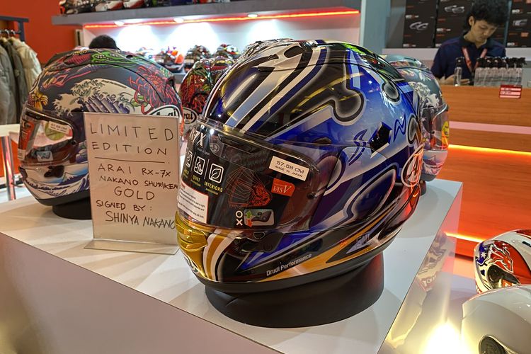 Helm Legenda MotoGP Ada di IIMS 2024, Dijual Seharga Honda Stylo