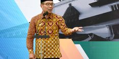 Ridwan Kamil Tantang Dekranasda Jabar Buka Toko di Luar Daerah