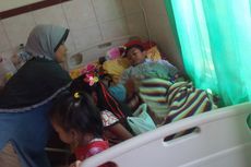 Diduga Keracunan Makanan, Puluhan Siswa Ponpes Dilarikan ke Klinik