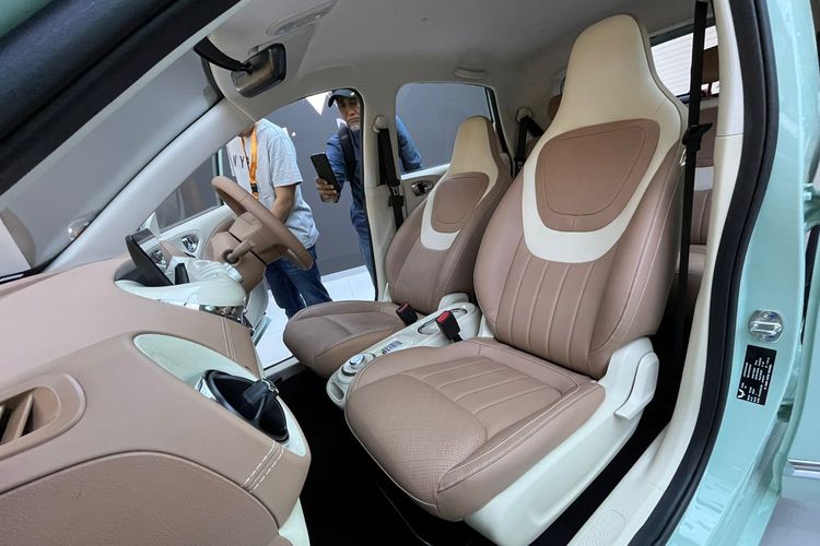 Wuling luncurkan varian baru New Binguo EV dengan harga mulai Rp 279 juta.