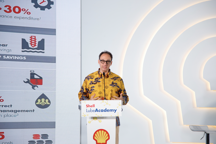 Shell Indonesia menghadirkan teknologi pelumas untuk produktivitas industri tenaga listrik di Indonesia 
