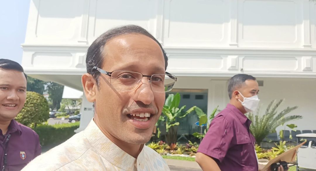 Jokowi Panggil Nadiem Makarim ke Istana, Bahas UKT Mahal